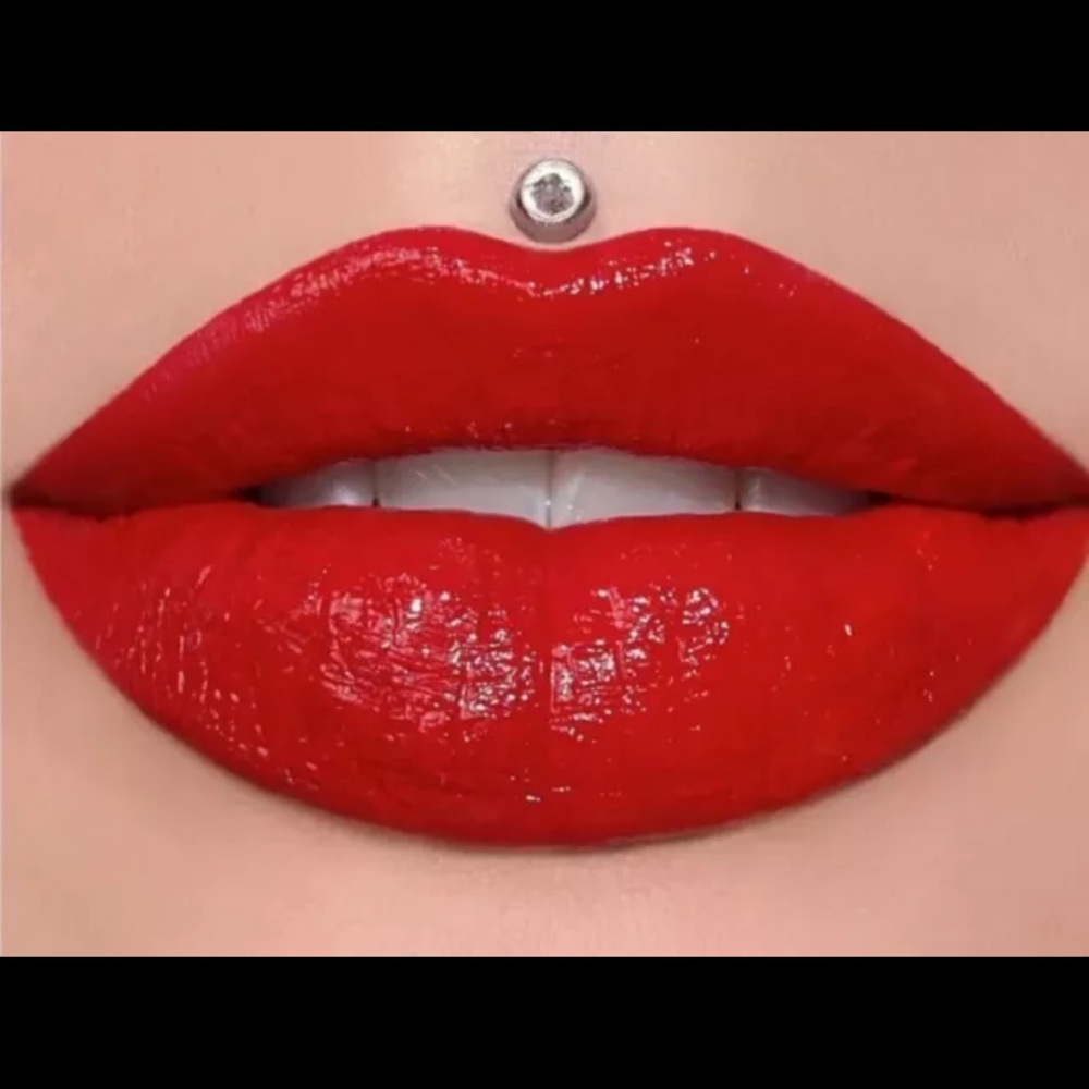 Jeffree Star Red Affair Supreme Gloss